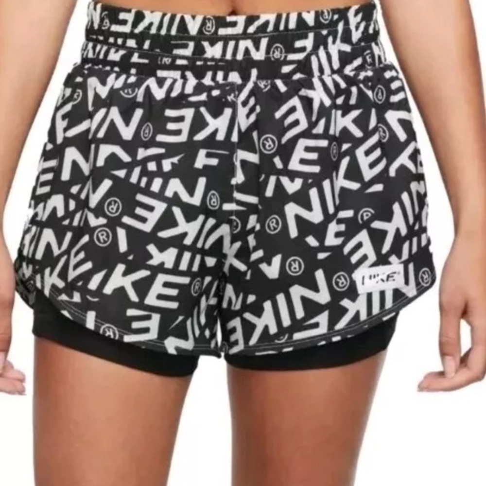 Womens Nike One Dri-Fit High Waisted 3" 2-in-1 Shorts black white Size Small NWT